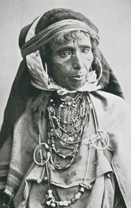 Une bédouine, femme de Carthage (photo n/b) - J. Andre Garrigues