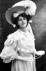 Dora Barton, actrice anglaise