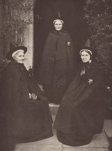 Les femmes de charité à Castle Acre dans leur costume intéressant - J. Benjamin Stone