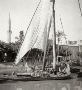 Sur le canal Mahmoudiyah, Alexandrie, Égypte - J. Dearden Holmes