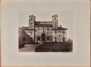 Villa Medici; la façade vers le jardin, aujourd