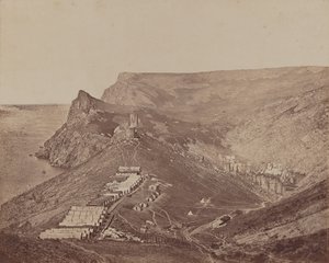 Fortification au-dessus du port de Balaclava - James Robertson