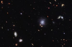 Kilonova et galaxie hôte - James Webb Space Telescope (NASA)