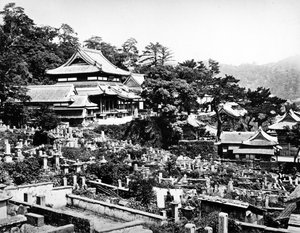 Cimetière du temple Honrenji à Chikugo-machi, Nagasaki - Japanese Photographer
