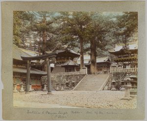 Entrée de Tōshō-gū, Nikko, Japon - Japanese Photographer