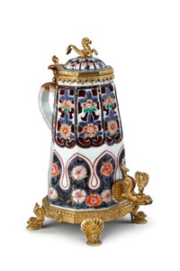 Une rare cafetière Imari élégamment montée et couvercle - Japanese School