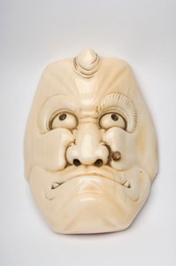 Masque Okimono sculpté en tant que personnage du Kabuki ou autre théâtre - Japanese School