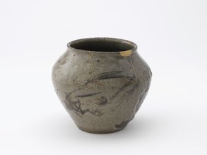 Pot à eau pour cérémonie du thé, préfecture de Saga, période Edo - Japanese School