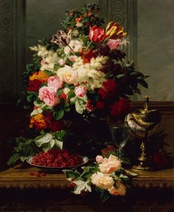 Nature morte de roses, tulipes et autres fleurs sur un compotier allemand