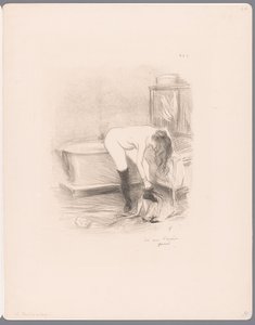 Femme se déshabillant dans la salle de bain