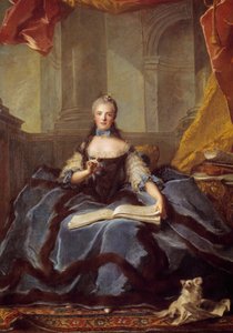 Portrait de Marie Adélaïde de France dite Madame Adélaïde (1732-1799), fille de Louis XV le Bien-Aimé et Marie Leszczynska représentée en 1758, en robe de cour, tenant un livre de musique - Jean Marc Nattier