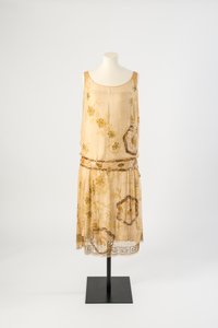 Robe de soirée en mousseline de soie jaune citron brodée de perles, 1927 - Jeanne Paquin