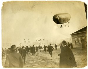 Dirigeable "California Arrow" - Jessie Tarbox Beals