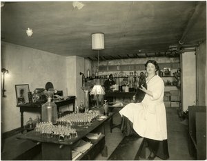 Ann Haviland, parfumeur, vers 1915-28
