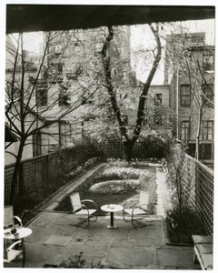 Jardin de Mme W H Wells 265 W 11th