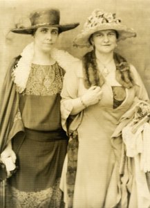 Mme Coolidge et son amie Frances Parkinson Keyes - Jessie Tarbox Beals