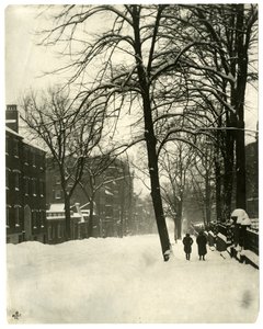 Mt Vernon Street, Boston, vers 1902-10 - Jessie Tarbox Beals