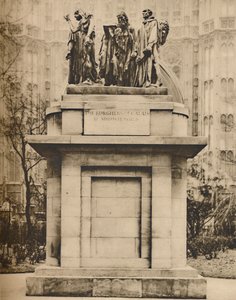 Les Bourgeois de Calais dans les jardins de la tour Victoria, vers 1935 - Joel