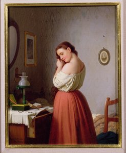 Jeune femme se tressant les cheveux