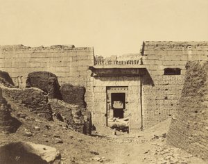 [Médinet-Habou, Palais de Ramsès Méïamoun, Entrée de La Seconde Cour] - John Beasley Greene