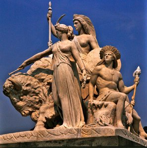 Amérique, groupe de sculptures du mémorial d