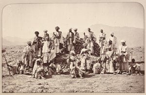 Piquet Afridi près de Jumrood, Khyber et Rotass au loin, vers 1879 - John Burke