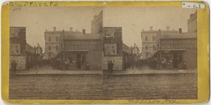 Vue du magasin de périodiques John R. Walsh sur Madison Street, Chicago avec la poste en arrière-plan, 1869 - John Carbutt