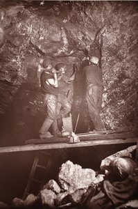 Arrêt en surplomb, mine de Cook