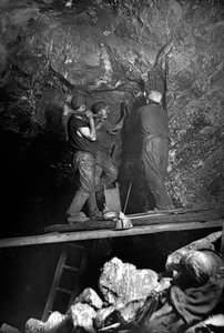 Exploitation minière souterraine, Colcauth, Cornouailles - John Charles Burrow