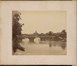 Un pont à Srinaggar sur la Jhelum - John Edward Saché