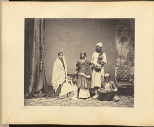 Groupe de musiciens et Nautch Girl