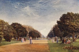 La Grande Avenue, Hampton Court