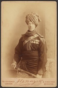 Capitaine S B Beatson, 11e - John Jabez Edwin Paisley Mayall