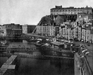 Sainte Lucie à Naples photo par John Lawson Stoddard (1850-1931) Voyageur et conférencier Publication éducative pour Chicago (photo n/b) - John Lawson Stoddard