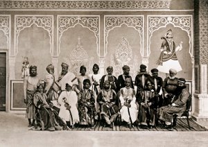 Les hommes de la cour de Ram Singh III, Maharaja de Jaipur - John Murray