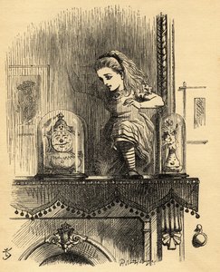 Alice dans la maison du miroir, illustration de 