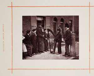 Musiciens de rue italiens, 1877 - John Thomson