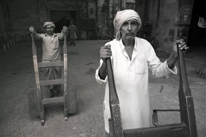Usine de jute, Kolkata, Inde, 2017 (photo) - Jon Nicholson