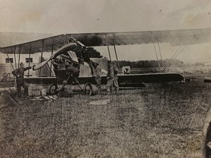 Album "Meine weltkriegs - Erinnerungen South-West Front (Carinthie, Italie, Tyrol du Sud) 31/03/1915-12/11/1918 - Josef Zohles Wien": soldats autrichiens avec un canon - Josef Zohles