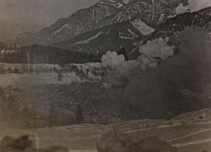 Album "Meine weltkriegs - Erinnerungen South-West Front (Carinthie, Italie, Tyrol du Sud) 31/03/1915-12/11/1918 - Josef Zohles Wien" : bombardements - Josef Zohles