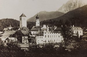 Album "Meine weltkriegs - Erinnerungen South-West Front (Carinthie, Italie, Tyrol du Sud) 31/03/1915-12/11/1918 - Josef Zohles Wien" : vue de Dobbiaco après le bombardement