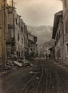 Décombres à Pontebba - Josef Zohles