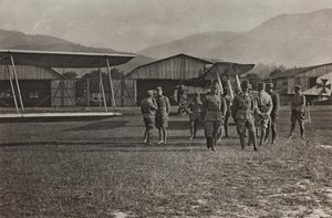 Album "Meine weltkriegs - Erinnerungen South-West Front (Carinthie, Italie, Tyrol du Sud) 31/03/1915-12/11/1918 - Josef Zohles Wien" : aérodrome - Josef Zohles