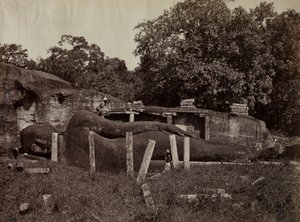 Le Paranirvana de Bouddha, Gal Vihara, Polonnaruva, Ceylan - Joseph Lawton