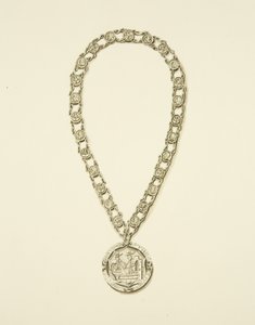 Badge de la ville (chaîne de fonction dans les processions de la corporation) - Joseph Manning