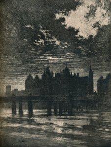 Whitehall Court, 1903