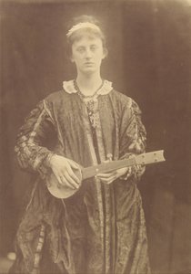 Des larmes de désespoir divin montent dans le cœur et se rassemblent dans les yeux - Julia Margaret Cameron