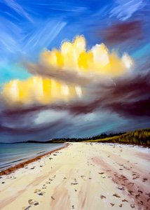 Nuages dorés au-dessus de la plage