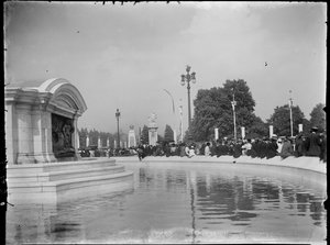 Mémorial de la reine Victoria, The Mall, St James, City Of Westminster, Londres - Katherine Jean Macfee