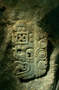 Artéfact, jade, Cancuén, Guatemala, Arthur Demarest, Tomas Barrientos, Maya, palais - Kenneth Garrett